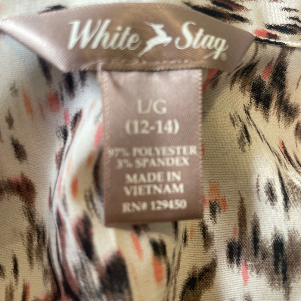 White Stag Beautiful Women's Patterned Button-Up Blouse Size L (12-14) - Picture 8 of 8
